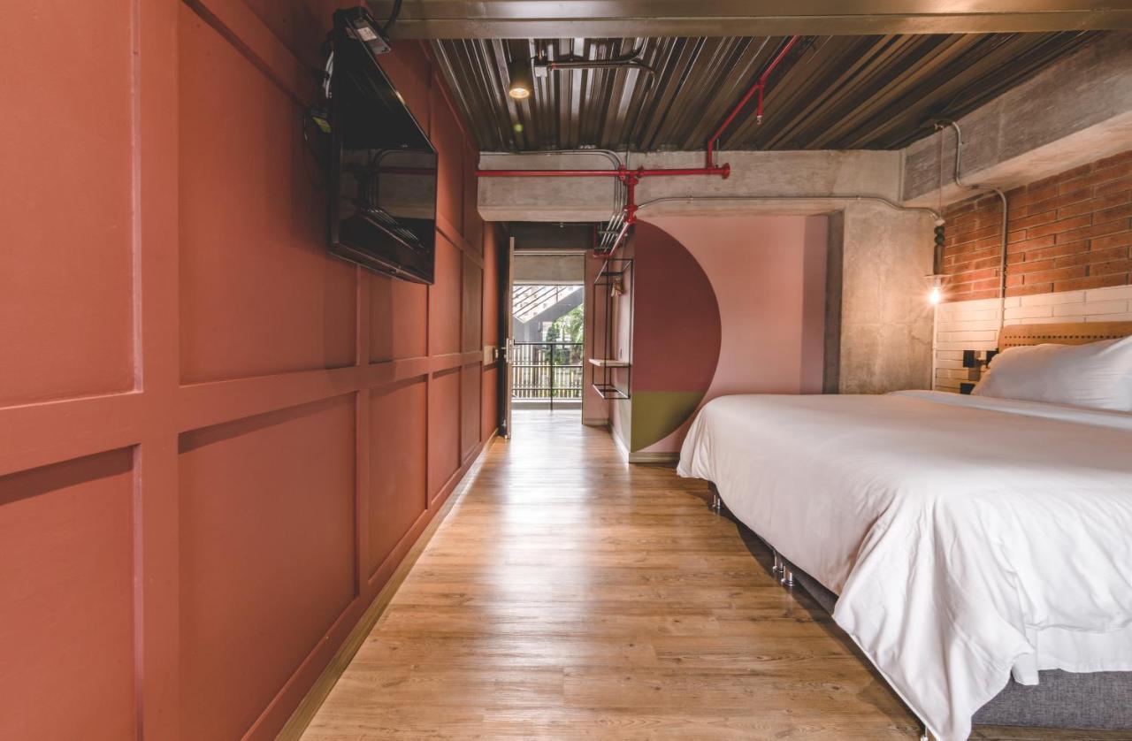 The Somos Beats Hotel & Rooftop Medellin Exterior photo